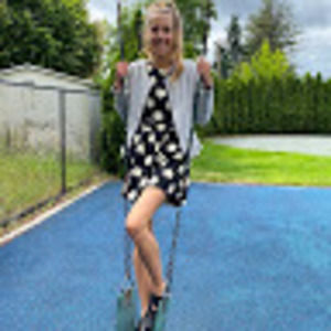 Meet your Posher, Isabel